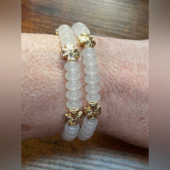 White Jade Bracelet W/ 5 Patterned Crosses - Picture 3 of 6